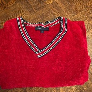 Red Tommy Hilfiger sweater-small